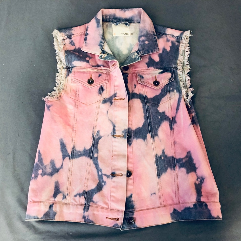 NWOT DENIM VEST jeans Acid Wash pink blue NEW